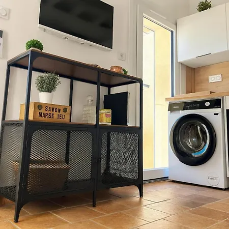 Apartment Le Nily Provence, T2 Cosy Renove Avec Clim, Exterieur Et Parking